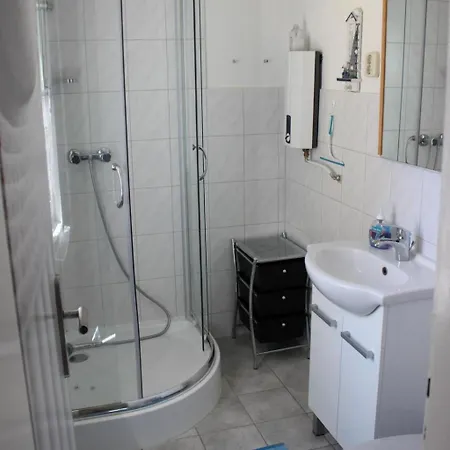 Apartment Fuer 2 Pers- By Interhome Boltenhagen
